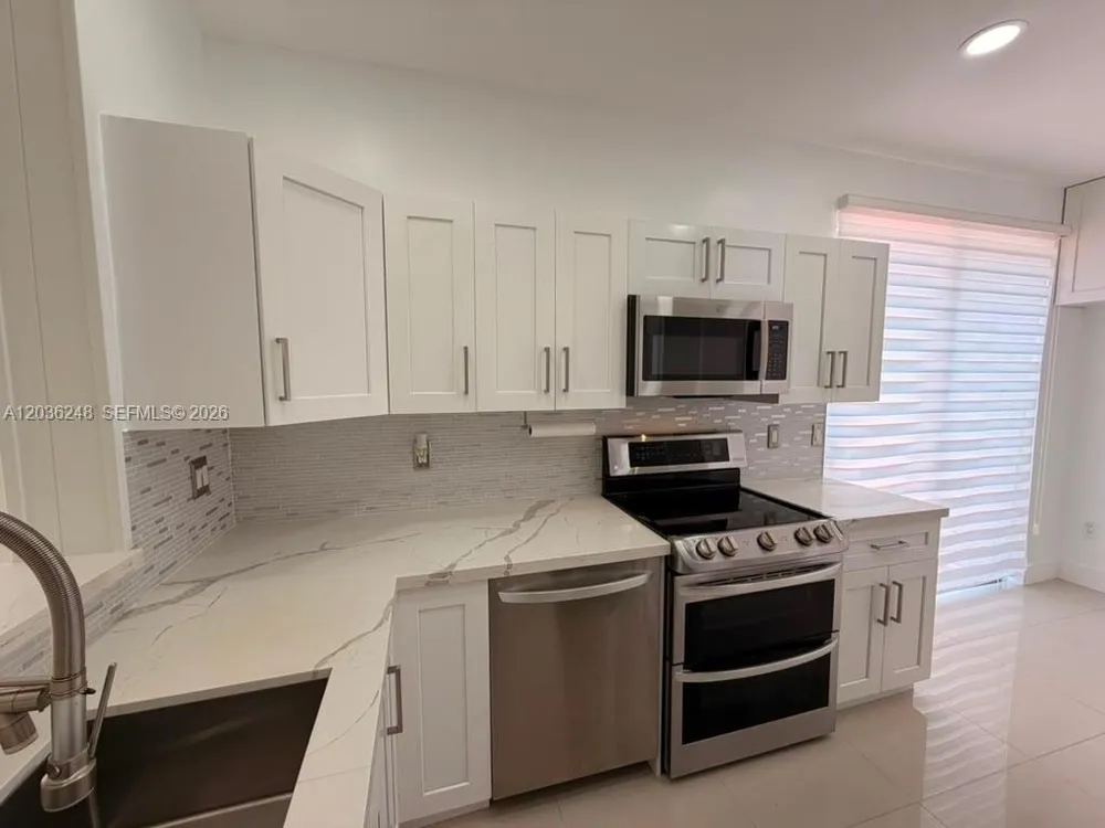 15112 NW 8th St #77 Pembroke Pines, FL 33028