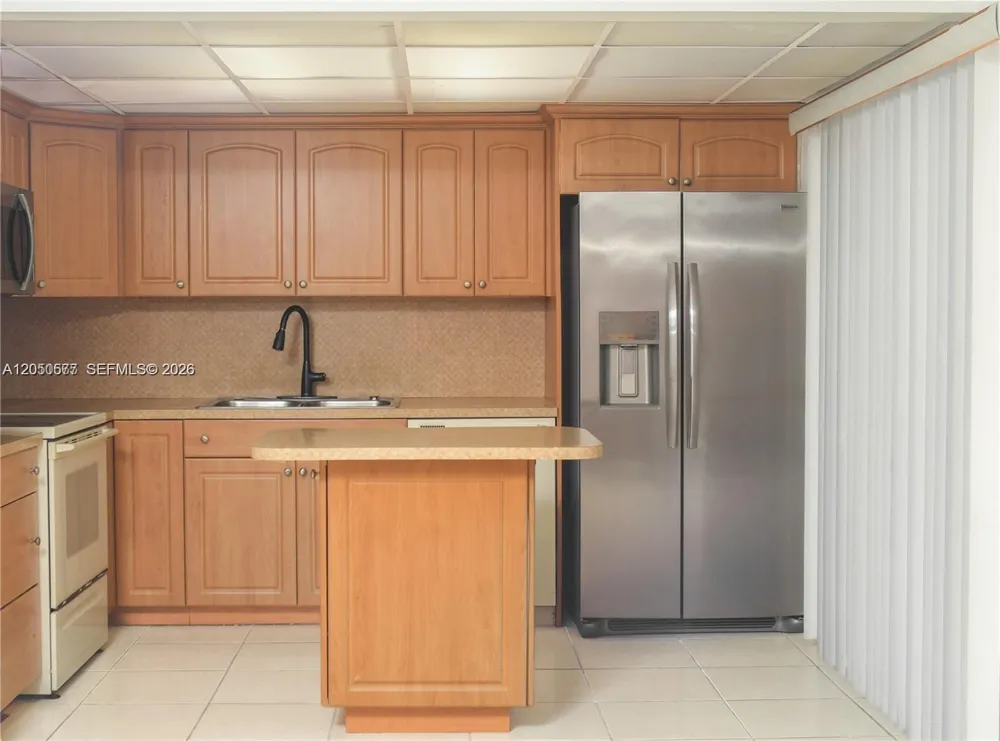 3534 NW 98th Ter #3H Sunrise, FL 33351