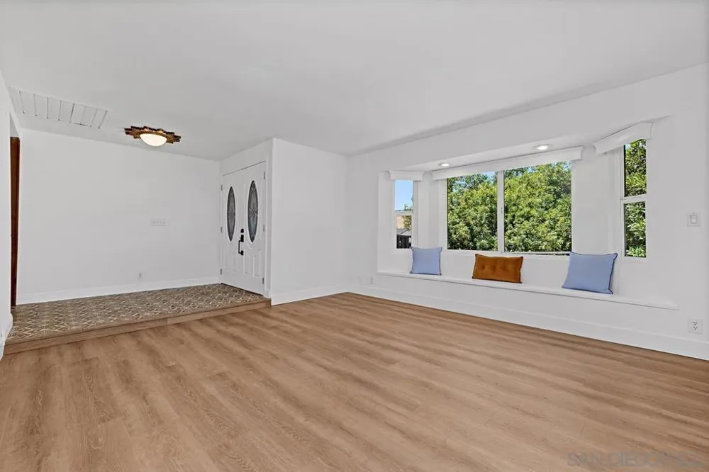 8857 Echo Dr La Mesa, CA 91941