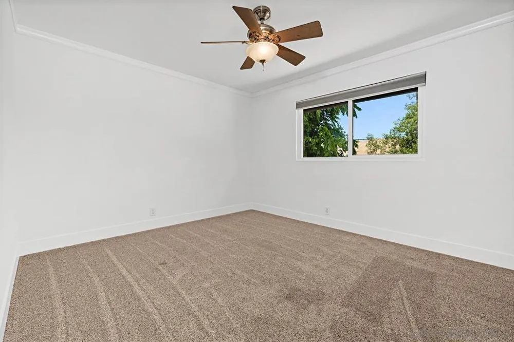 8857 Echo Dr La Mesa, CA 91941