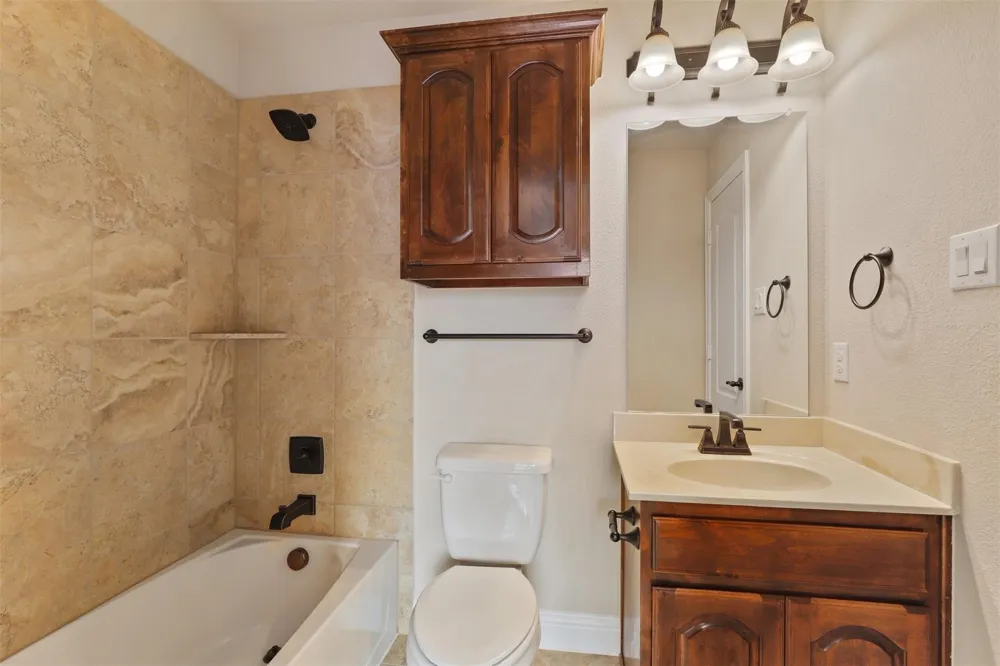 8110 Fenwick Court Sachse, TX 75048