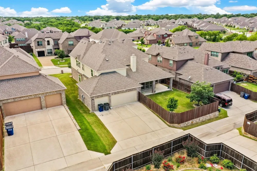 8110 Fenwick Court Sachse, TX 75048