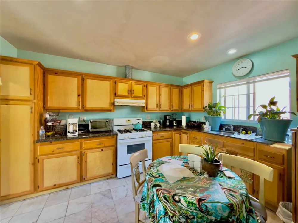 11454 Sunburst Street Lakeview Terrace, CA 91342