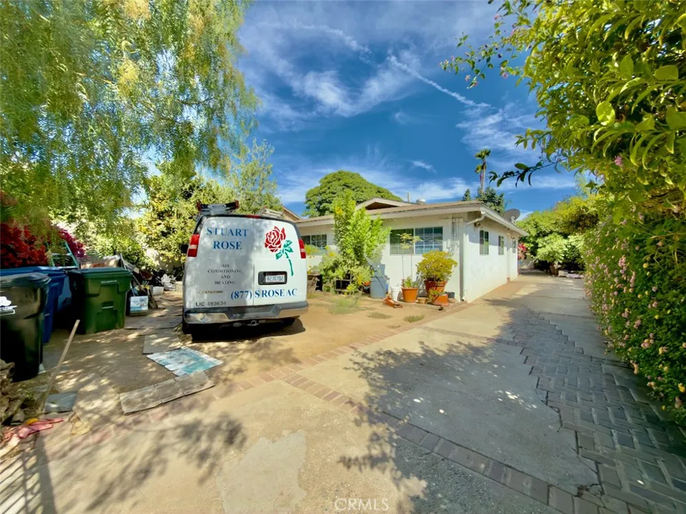 11454 Sunburst Street Lakeview Terrace, CA 91342