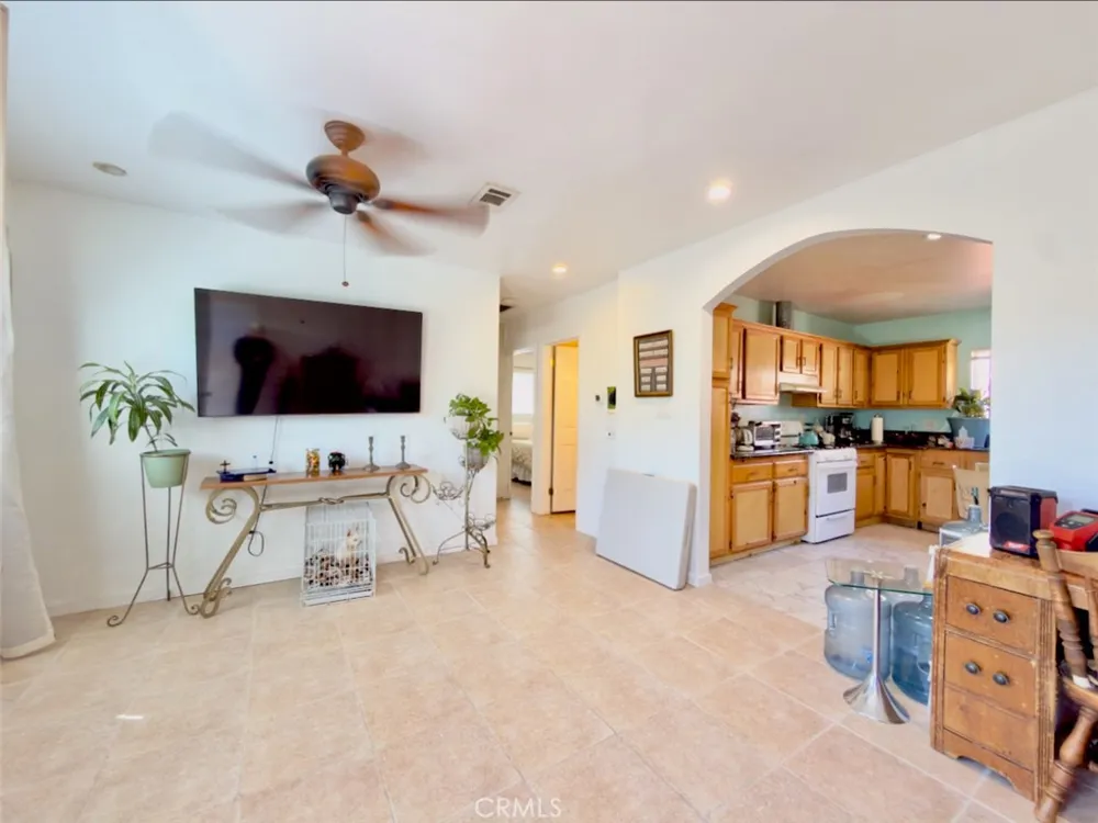 11454 Sunburst Street Lakeview Terrace, CA 91342