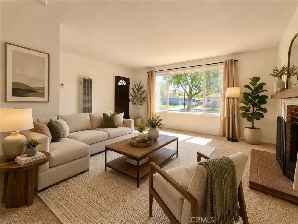 44137 Fern Lancaster, CA 93534