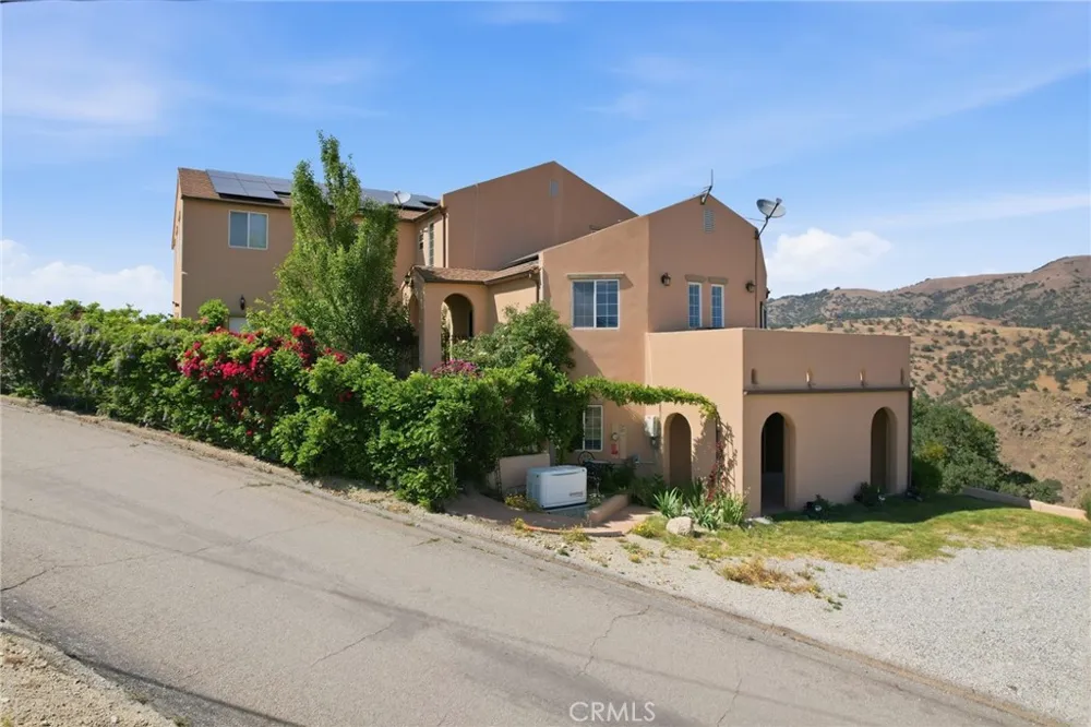 19701 Dovetail Tehachapi, CA 93561