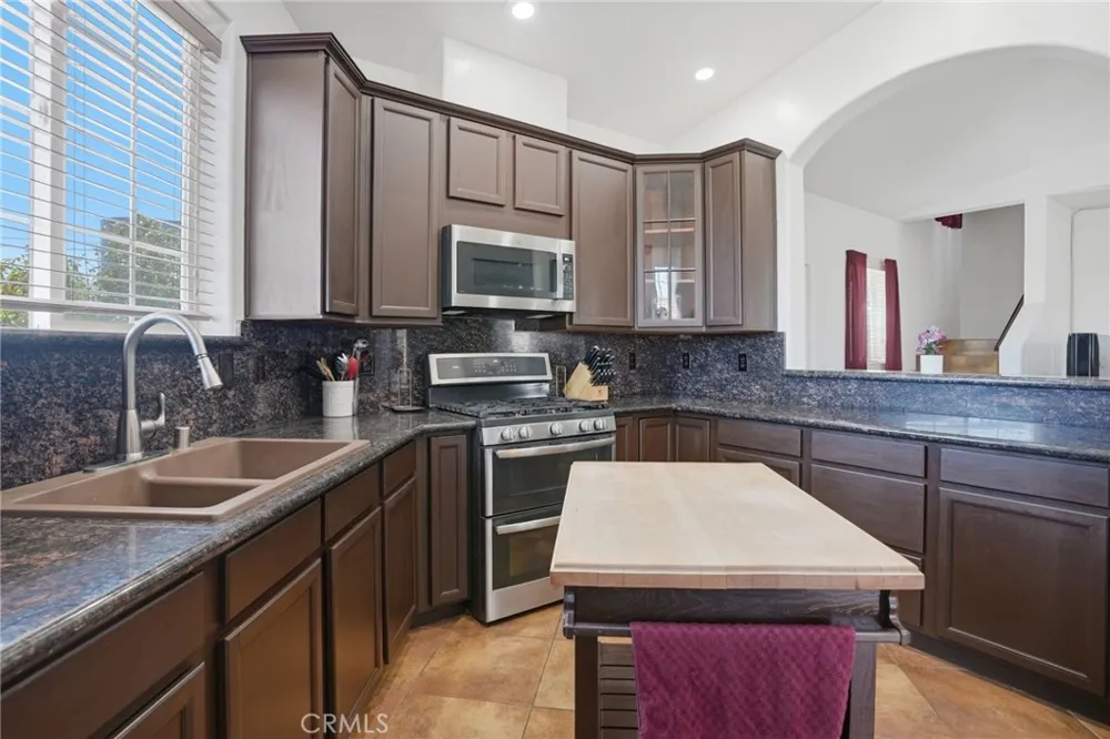 19701 Dovetail Tehachapi, CA 93561