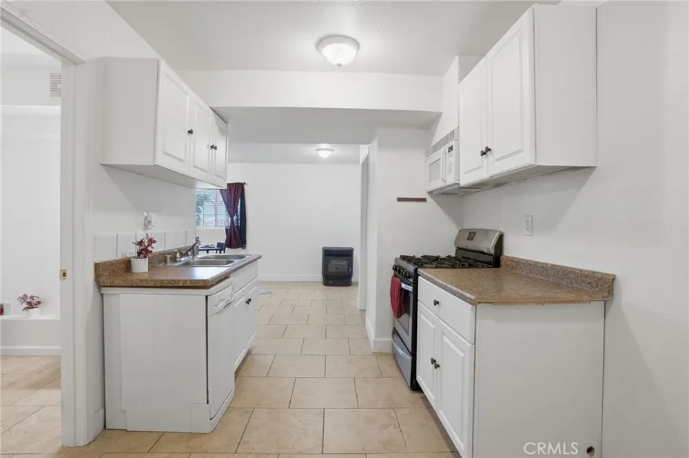 19701 Dovetail Tehachapi, CA 93561