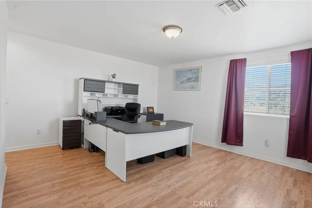 19701 Dovetail Tehachapi, CA 93561
