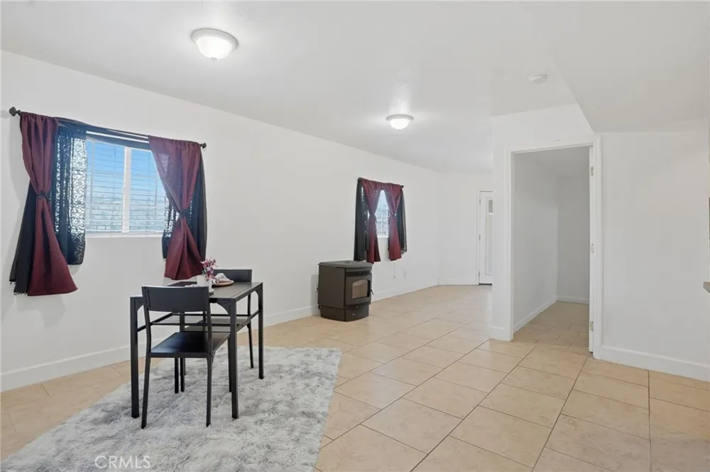 19701 Dovetail Tehachapi, CA 93561