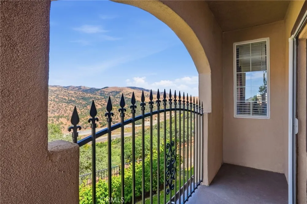 19701 Dovetail Tehachapi, CA 93561