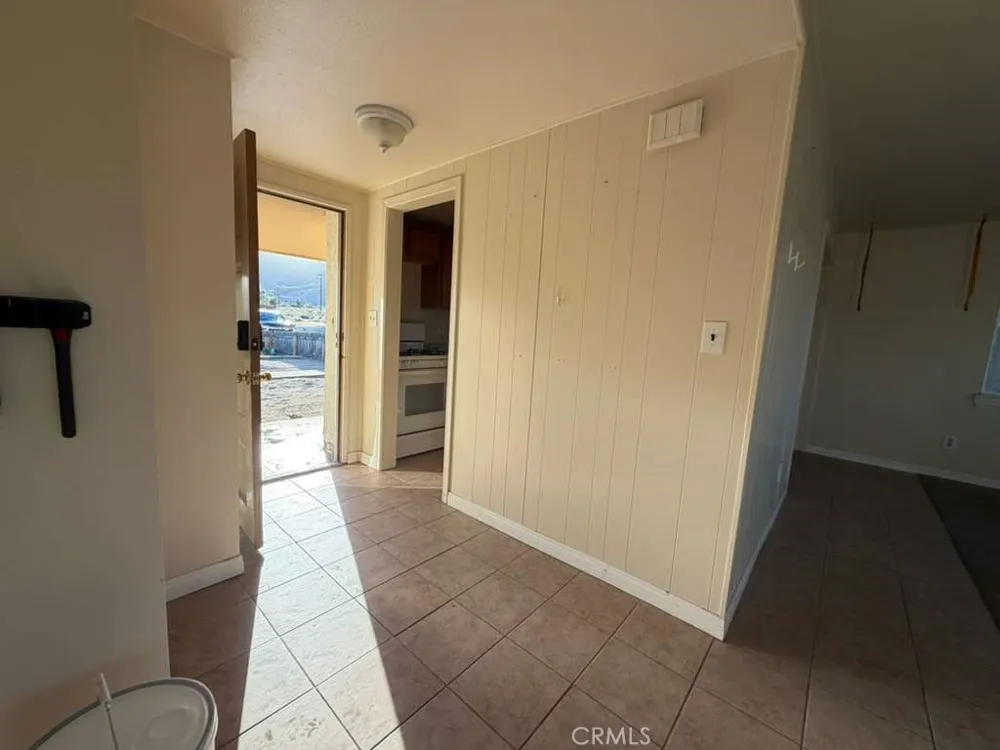 84661 9th Trona, CA 93562