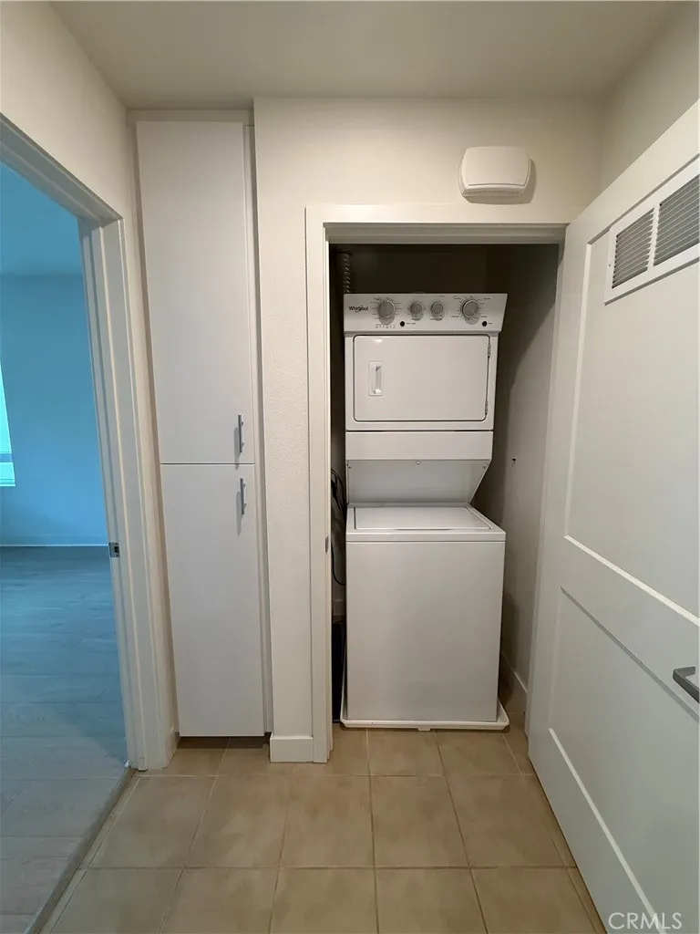 1418 Nolita Irvine, CA 92612