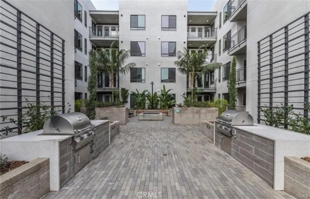 1418 Nolita Irvine, CA 92612