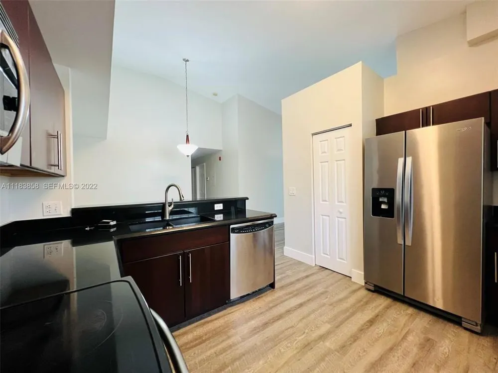 6944 SW 39th Street #B203 Davie, FL 33314