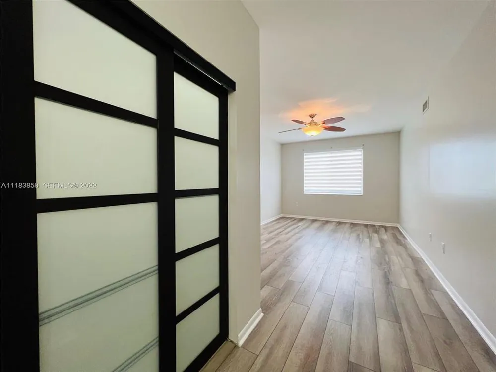 6944 SW 39th Street #B203 Davie, FL 33314