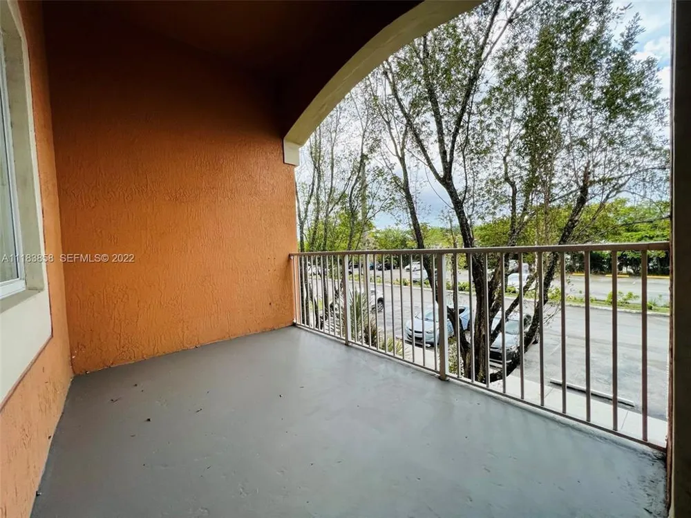 6944 SW 39th Street #B203 Davie, FL 33314