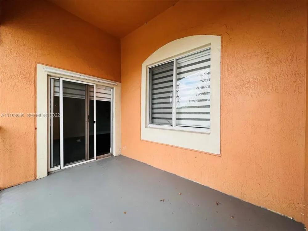 6944 SW 39th Street #B203 Davie, FL 33314