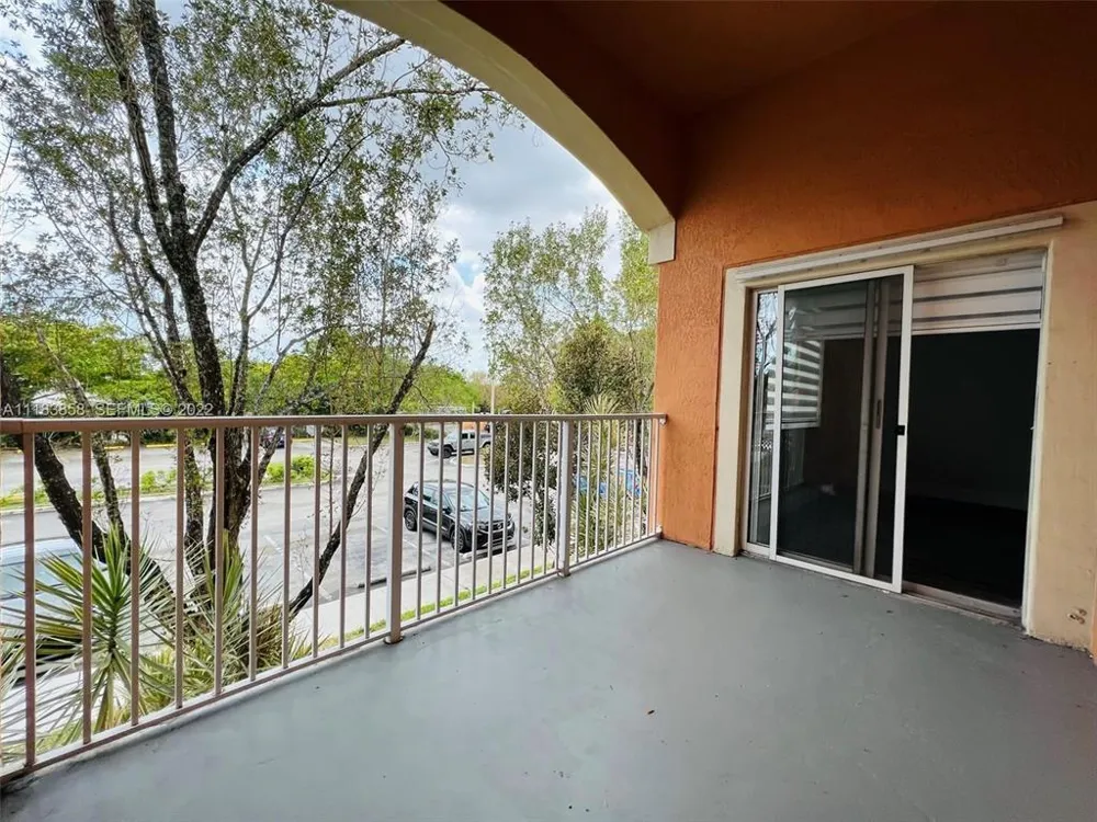 6944 SW 39th Street #B203 Davie, FL 33314