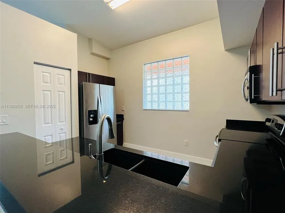 6944 SW 39th Street #B203 Davie, FL 33314