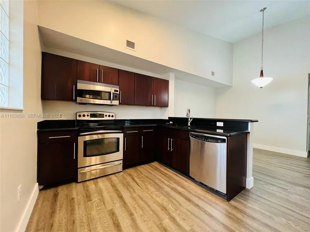 6944 SW 39th Street #B203 Davie, FL 33314
