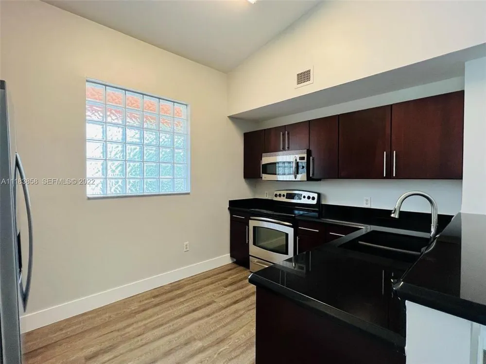 6944 SW 39th Street #B203 Davie, FL 33314