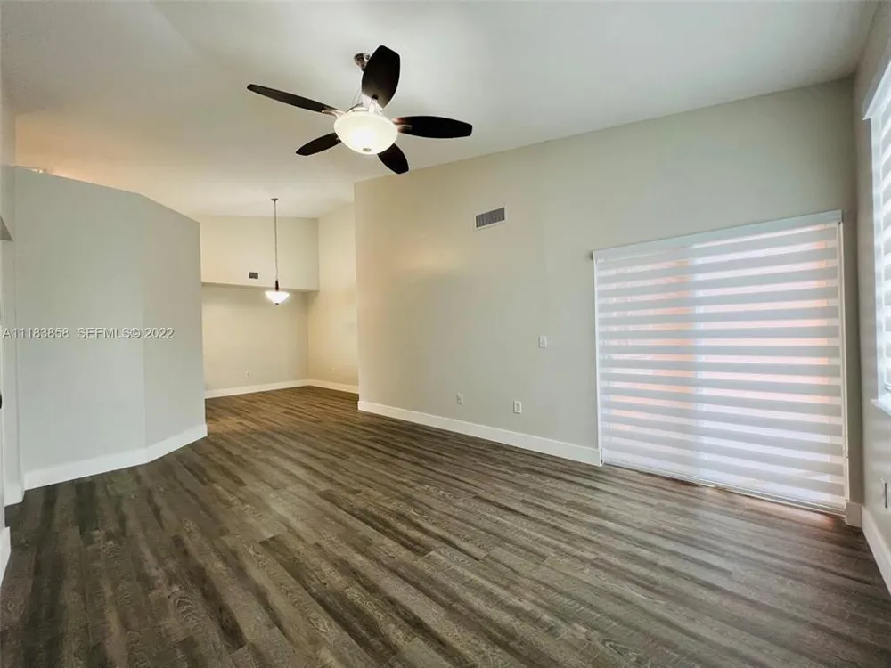 6944 SW 39th Street #B203 Davie, FL 33314