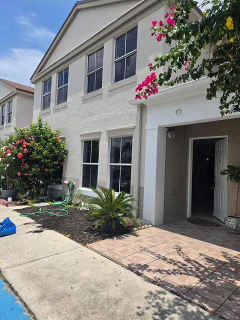 9187 Fontainebleau Boulevard #419