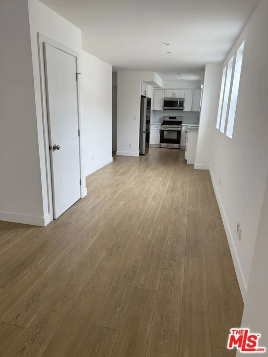 227 Park View Street #1/2 Los Angeles, CA 90026