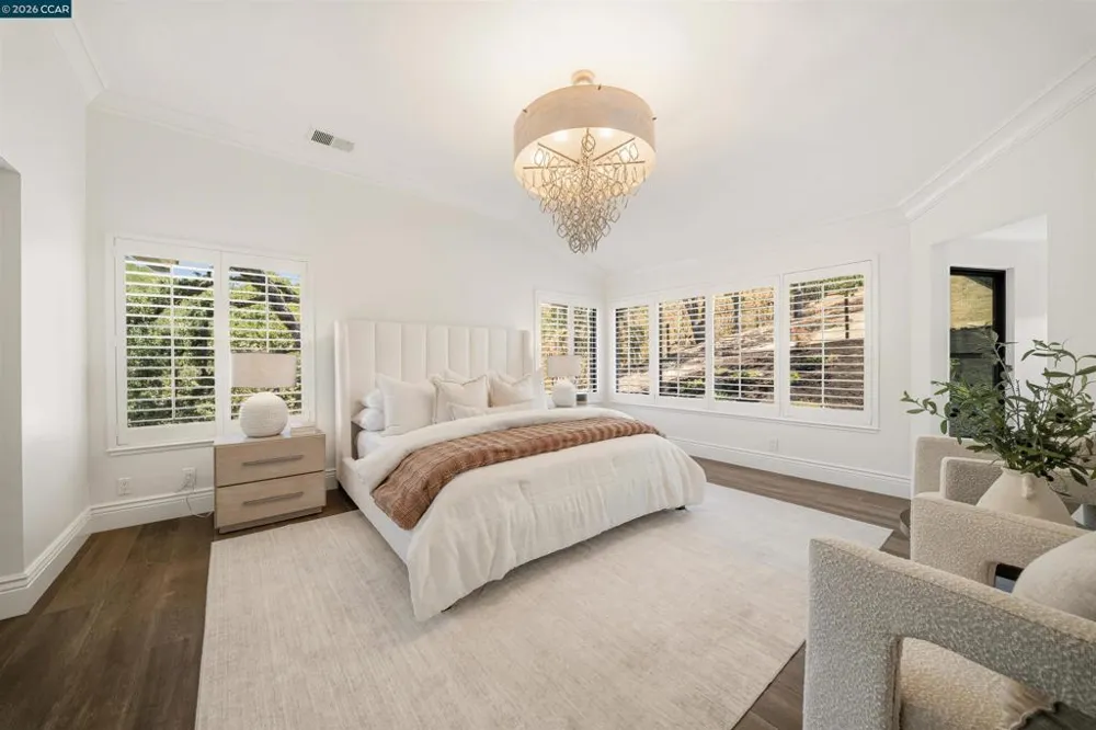330 Twin Peaks Ln Alamo, CA 94507