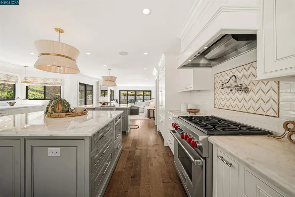 330 Twin Peaks Ln Alamo, CA 94507