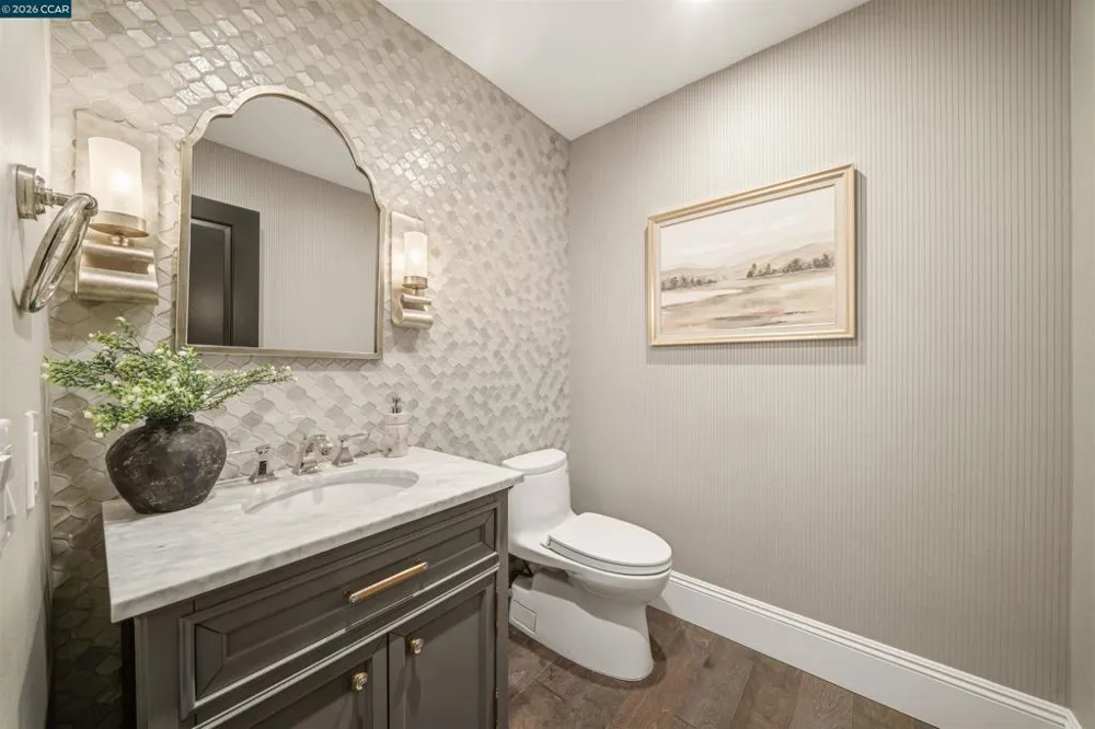 330 Twin Peaks Ln Alamo, CA 94507