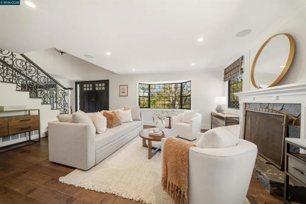 330 Twin Peaks Ln Alamo, CA 94507