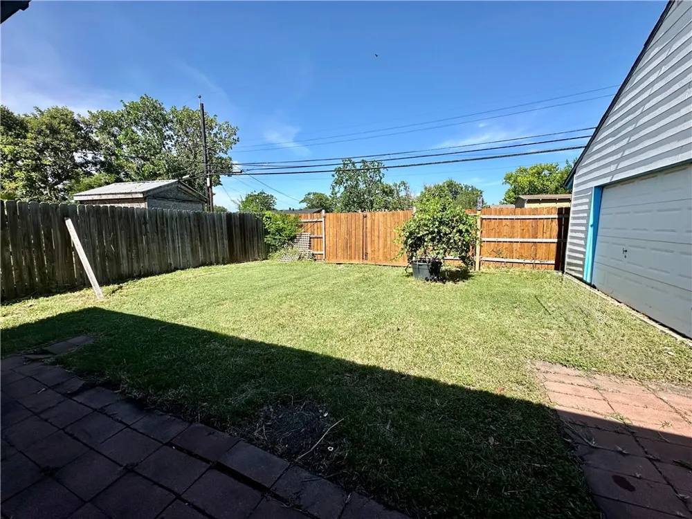 1506 Denver Street Portland, TX 78374