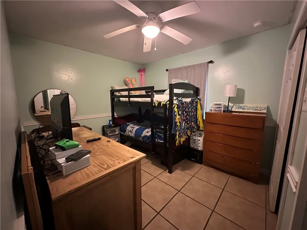 1506 Denver Street Portland, TX 78374