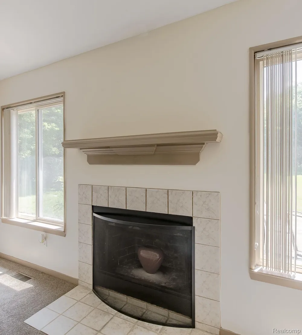 312 Reid Road Highland Charter Township, MI 48357