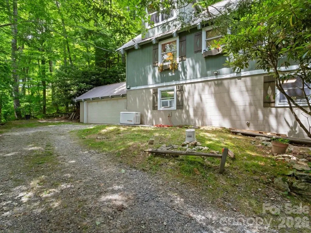 119 Fox Den Road Mars Hill, NC 28754