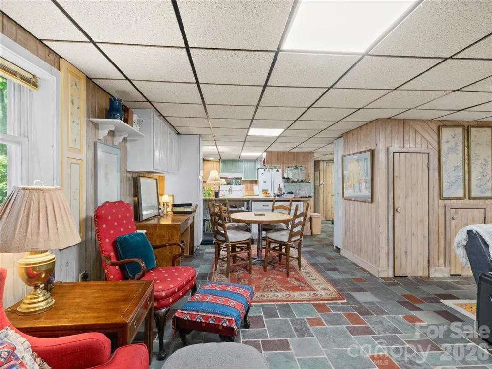 119 Fox Den Road Mars Hill, NC 28754