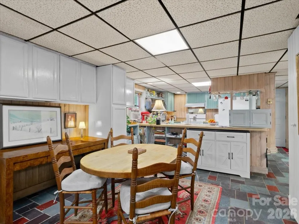 119 Fox Den Road Mars Hill, NC 28754