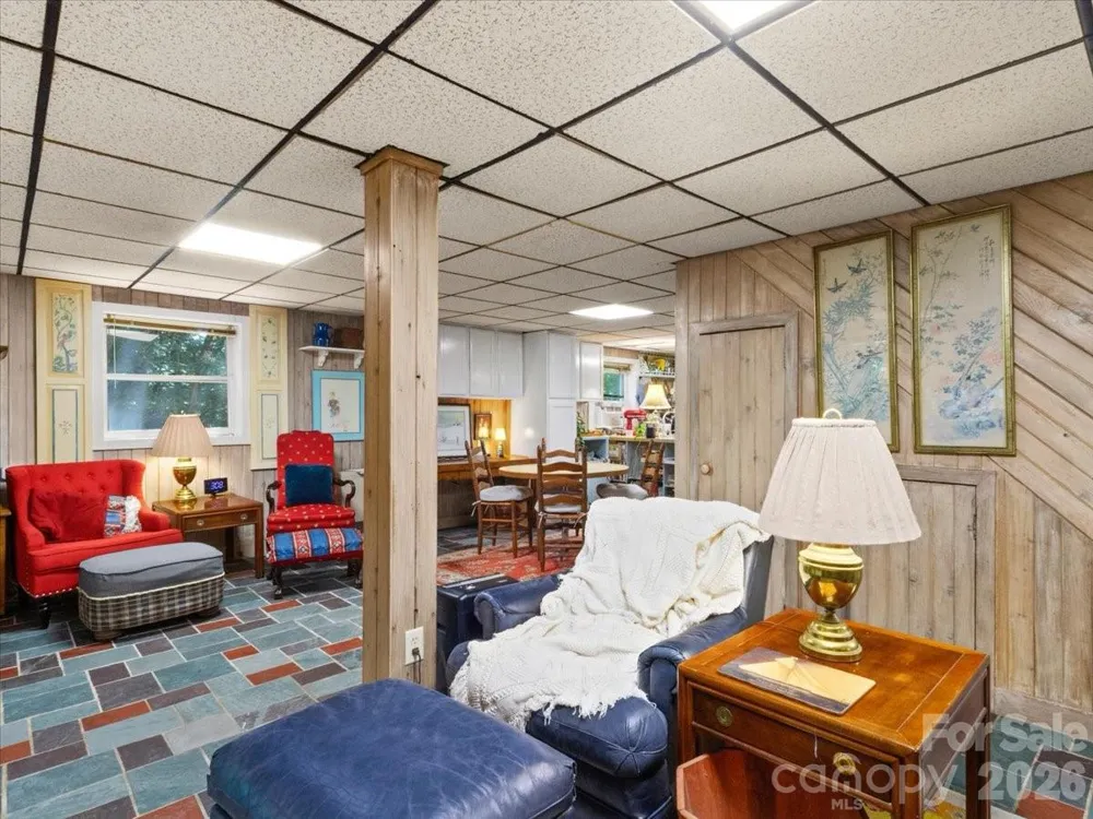 119 Fox Den Road Mars Hill, NC 28754