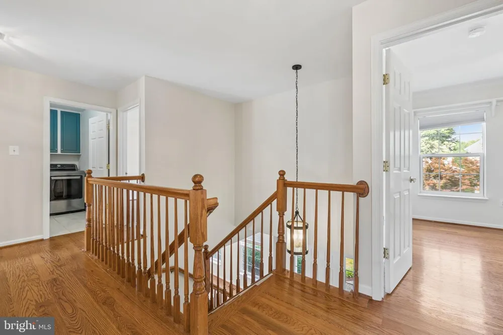 5871 PAINE RUN PL Manassas, VA 20112