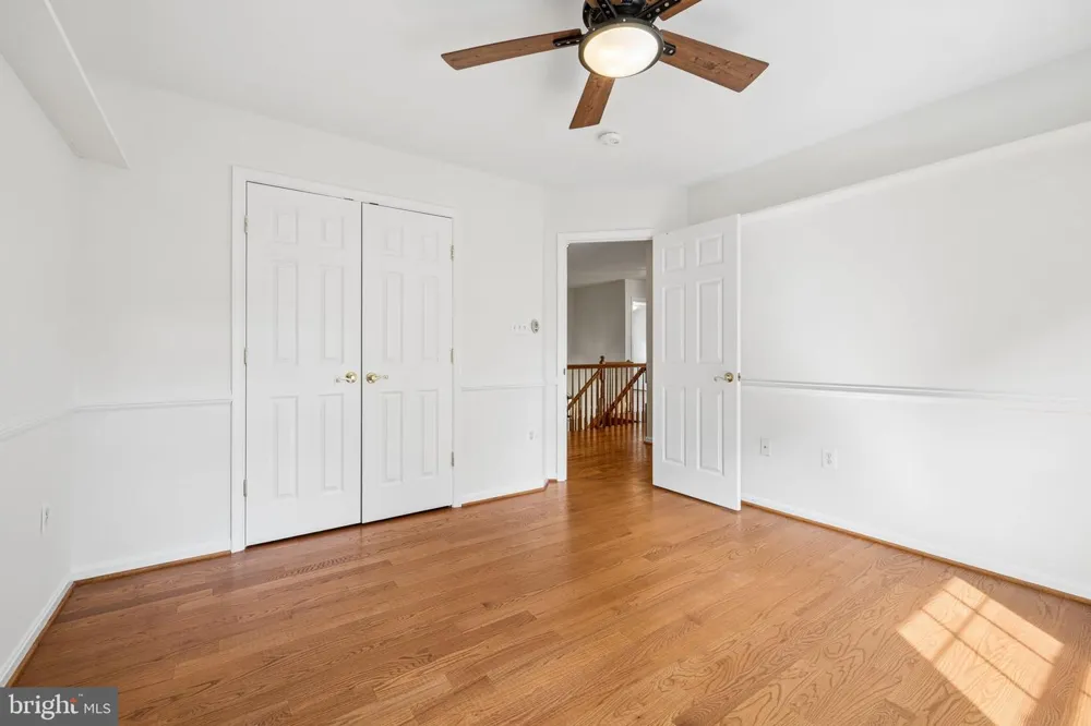 5871 PAINE RUN PL Manassas, VA 20112