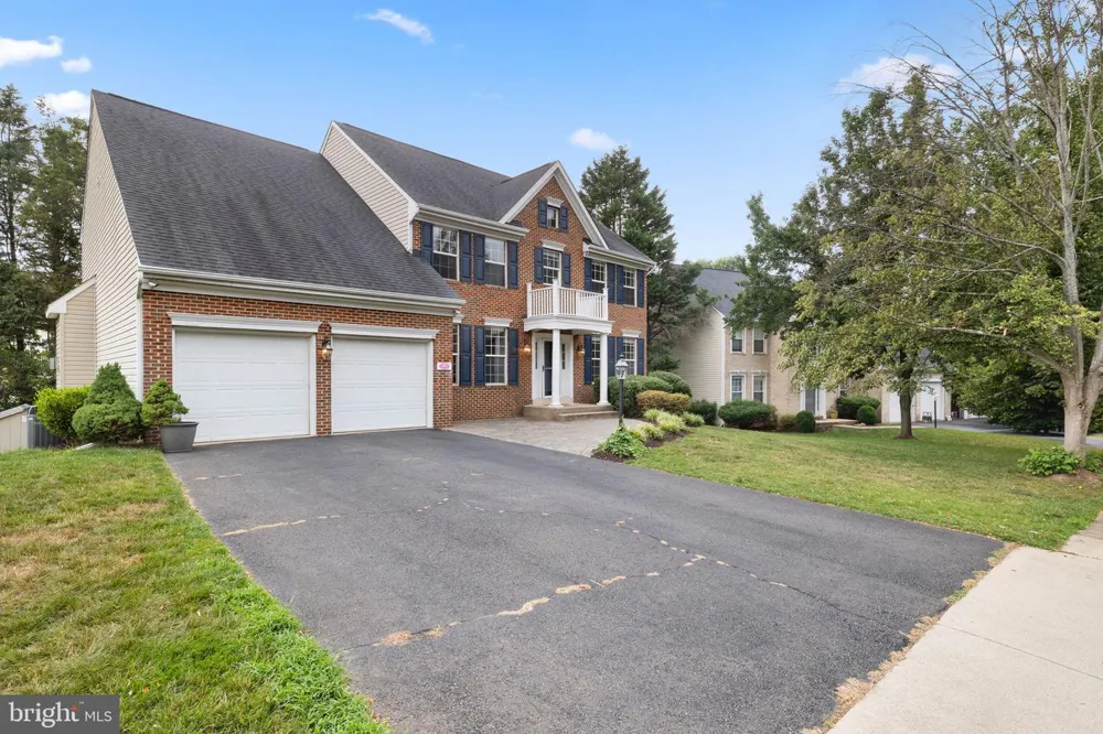 5871 PAINE RUN PL Manassas, VA 20112