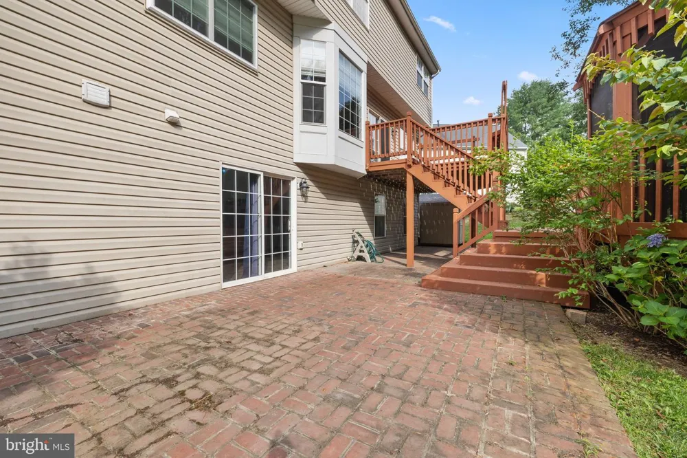 5871 PAINE RUN PL Manassas, VA 20112