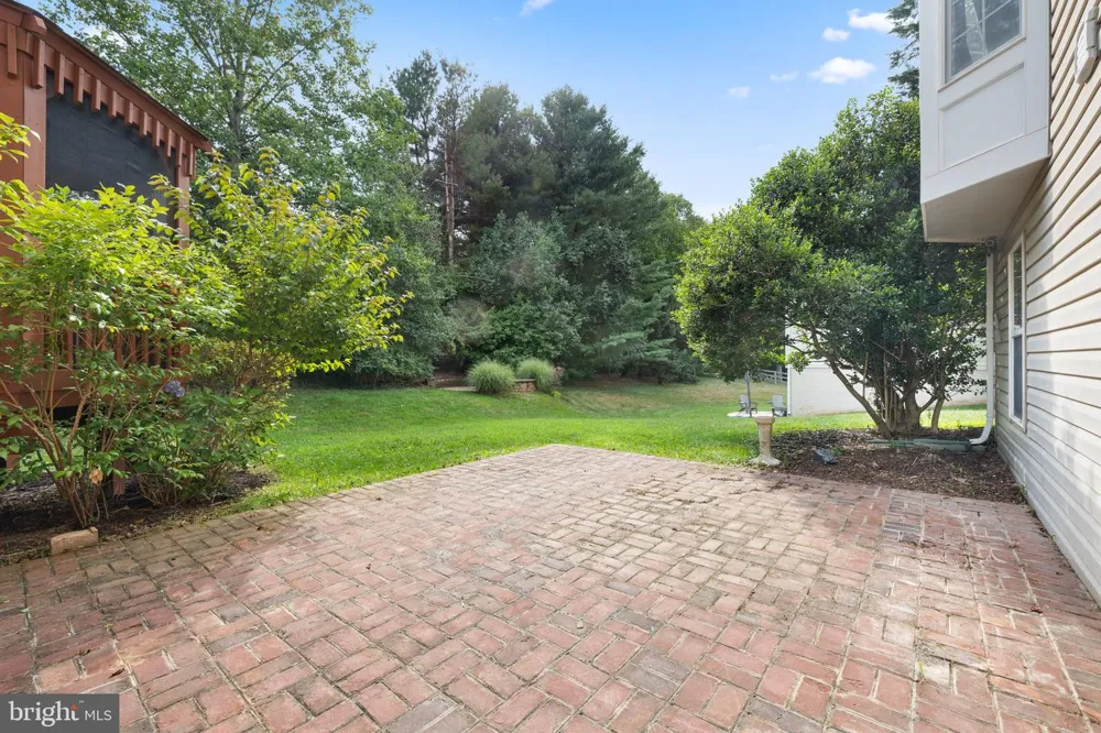 5871 PAINE RUN PL Manassas, VA 20112