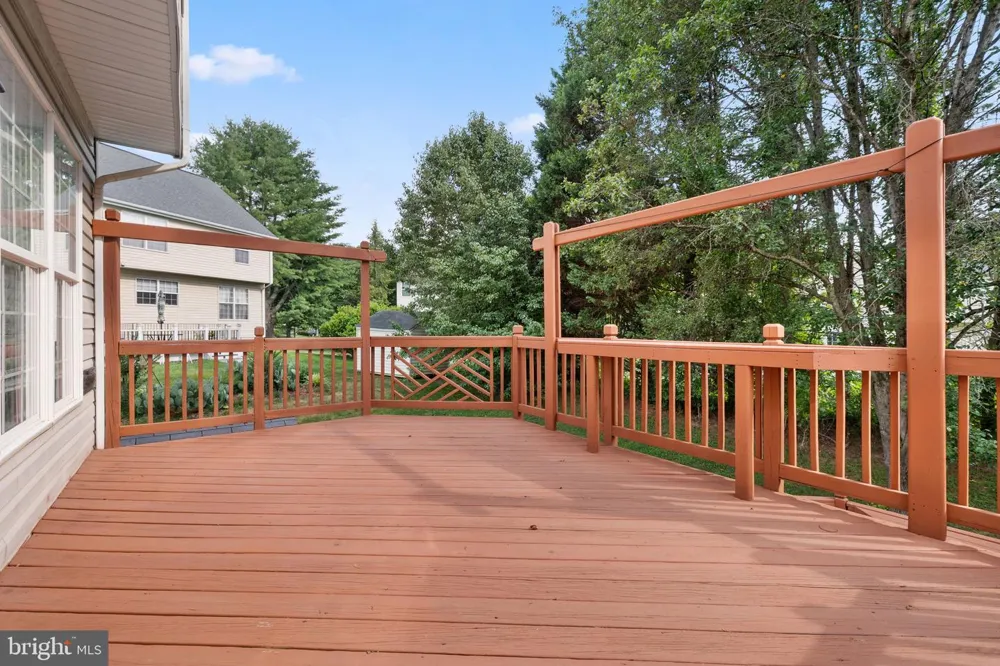5871 PAINE RUN PL Manassas, VA 20112