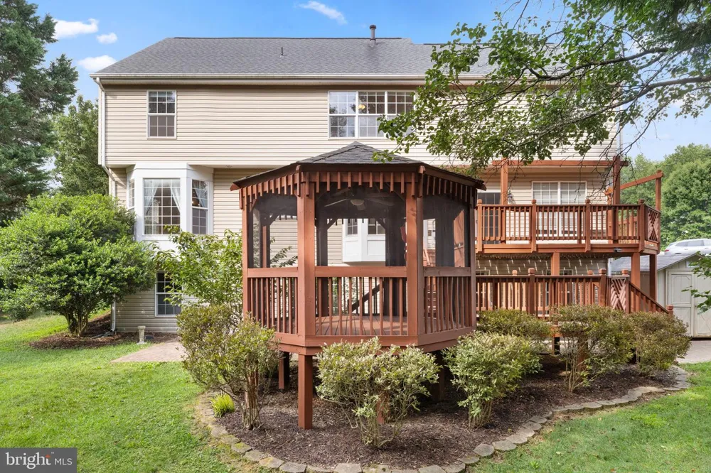 5871 PAINE RUN PL Manassas, VA 20112