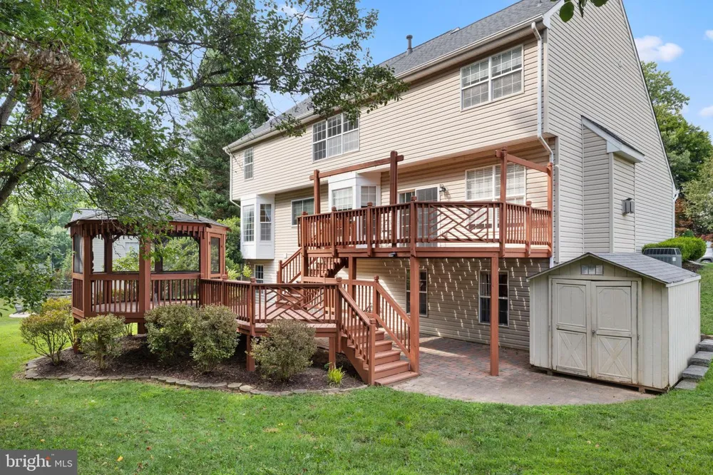 5871 PAINE RUN PL Manassas, VA 20112