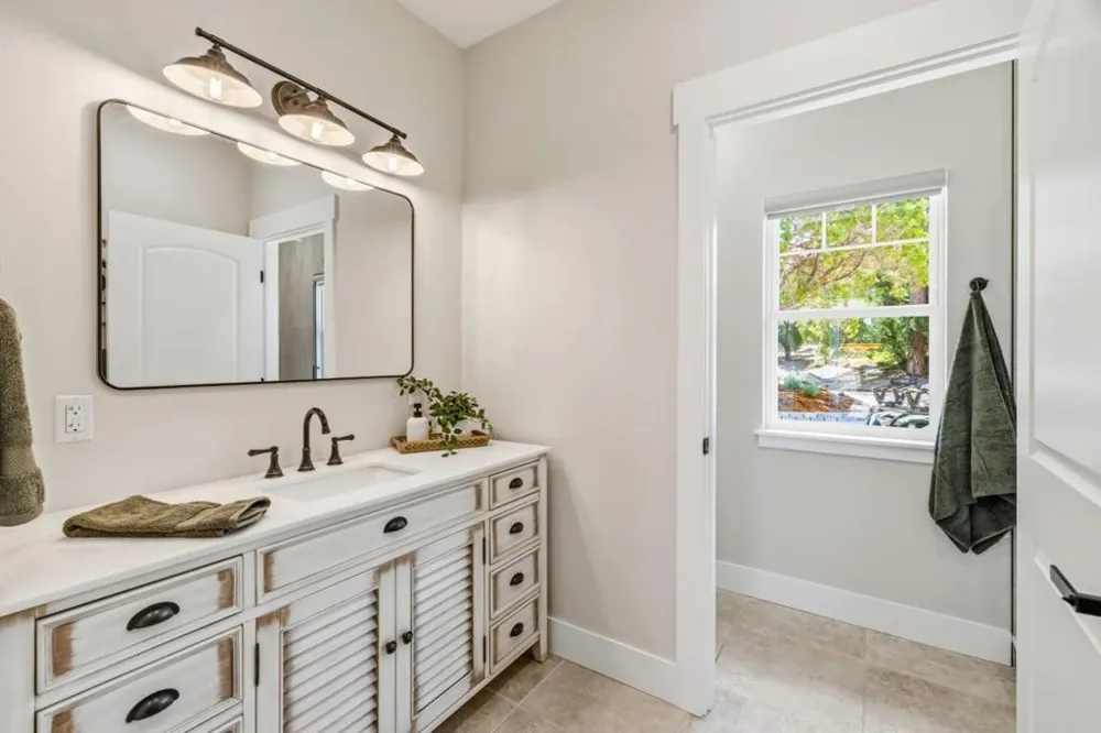 1290 Conference Drive Scotts Valley, CA 95066